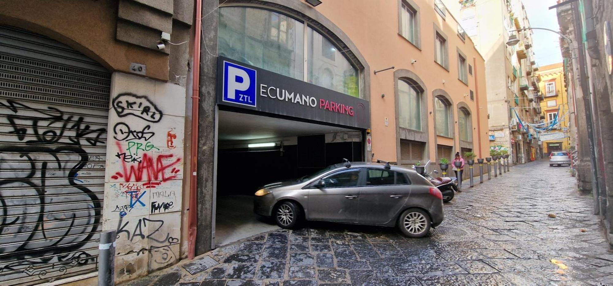 Sciuscia Beb Spaccanapoli Exterior foto